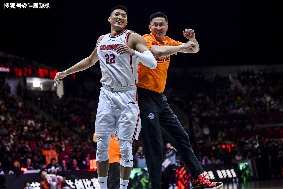 CBA季后赛倒计时，罗马集结日迎来里程碑，细节引发关注，压力陡增，临场指挥获称赞的简单介绍