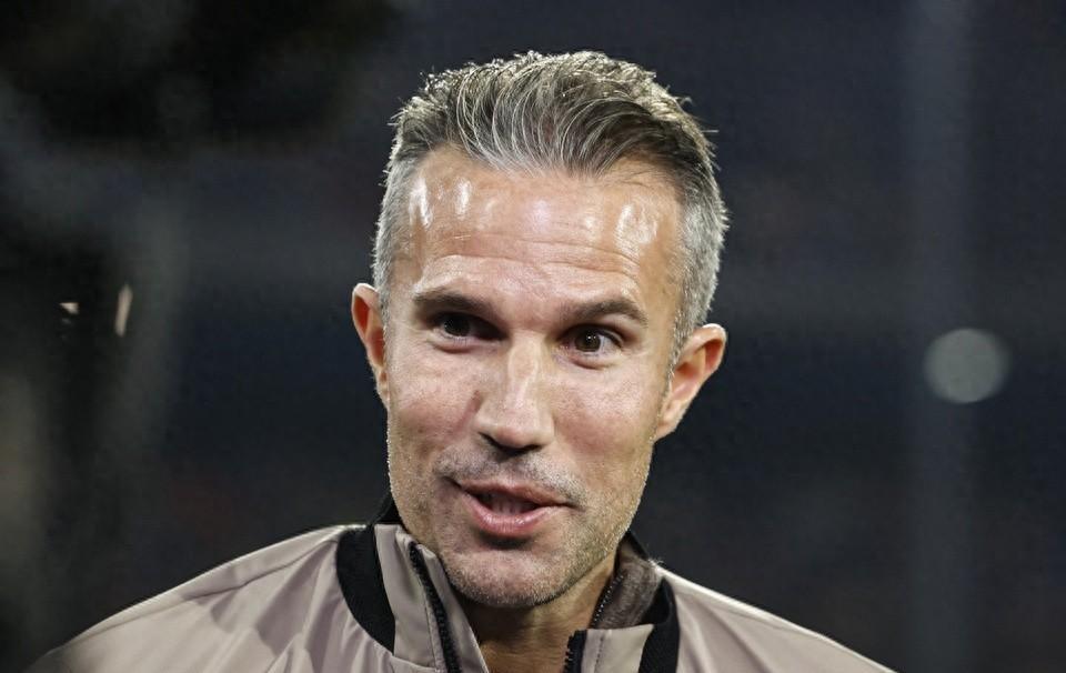 包含国际比赛日突围战来临，费耶诺德围绕葡超外线爆发，质疑声仍在，细节决定成败的词条