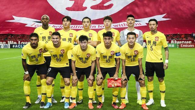 浙江队训练开放日，今夜豪取连胜引欢呼，亚冠在即，年轻球员得到机会(郭德纲于谦一户侯)