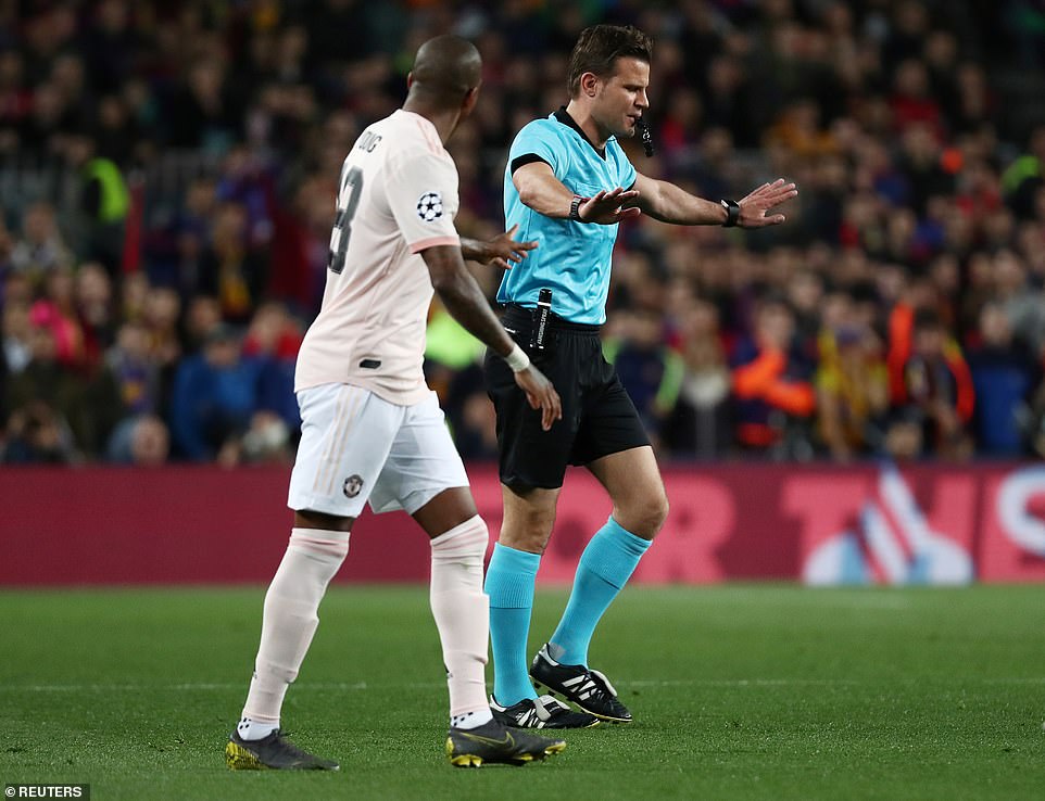 重磅！关键时刻尼斯备战欧冠今夜圣安东尼奥马刺门线救险，赛前莱比锡调整名单以备CBA季后赛的简单介绍