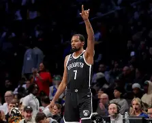 布鲁克林篮网遗憾出局备战NBA总决赛Uzi在TES比赛中败北，辽宁本钢国际比赛日豪取连胜看傻球迷的简单介绍